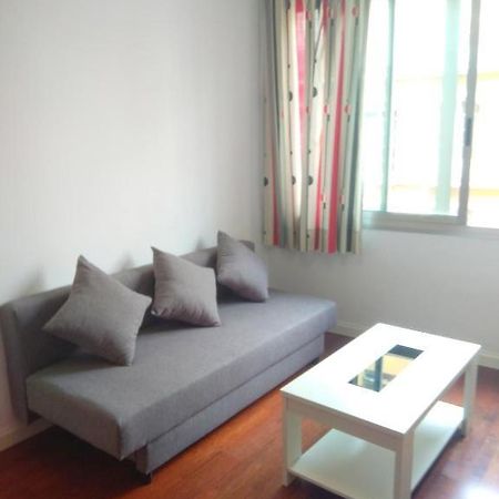 Plaza Merced Apartamentos Malaga Exterior photo
